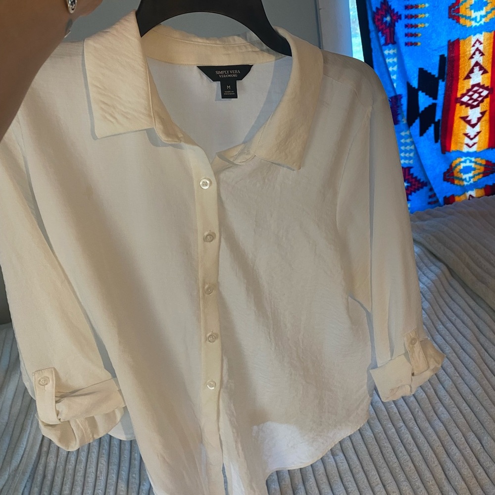 Simply Vera Vera Wang Cream Button-Up Blouse